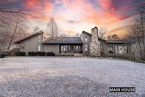 5 Acres of Residential Land with Home for Sale in Knoxville, Tennessee