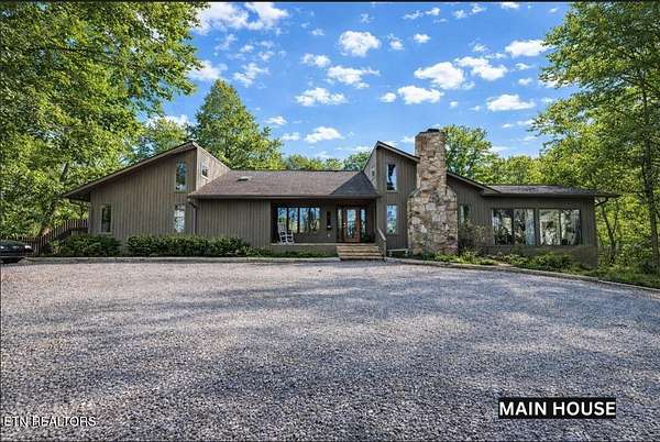 5 Acres of Land with Home for Sale in Knoxville, Tennessee