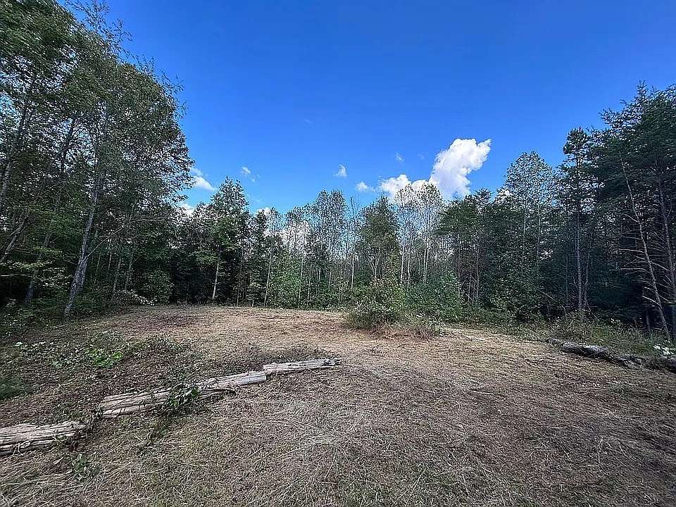 5.2 Acres of Residential Land for Sale in Lyles, Tennessee