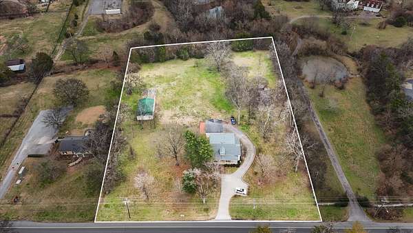 2 Acres of Residential Land with Home for Sale in Franklin, Tennessee