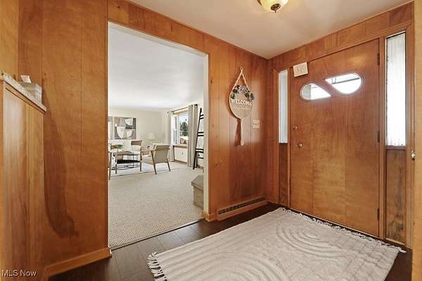 7.73 Acres of Residential Land with Home for Sale in Alliance, Ohio