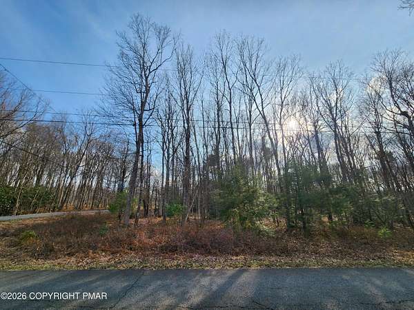 1 Acre of Residential Land for Sale in Jim Thorpe, Pennsylvania