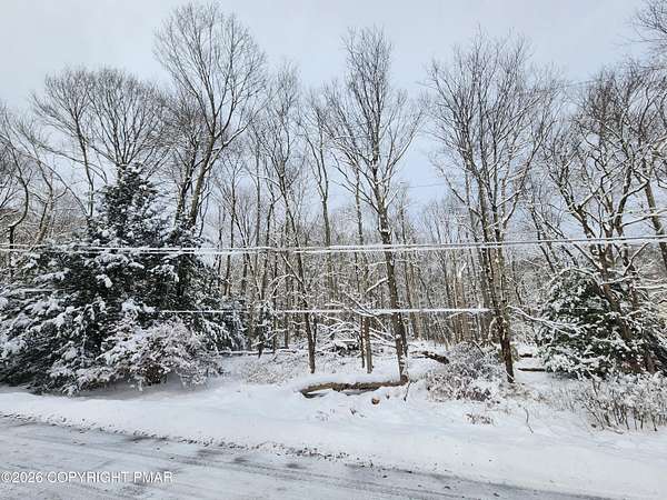 1 Acre of Residential Land for Sale in Jim Thorpe, Pennsylvania