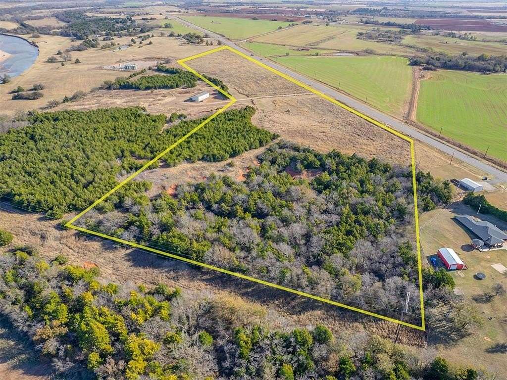 30 Acres of Agricultural & Residential Land for Sale in Cashion, Oklahoma