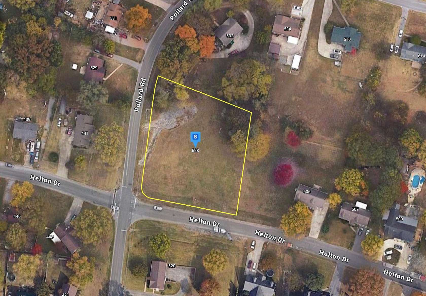 0.9 Acres of Residential Land for Sale in Clarksville, Tennessee