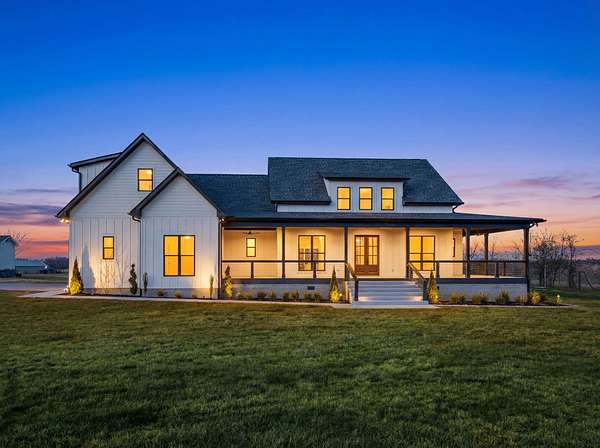 2.45 Acres of Residential Land with Home for Sale in Springfield, Tennessee