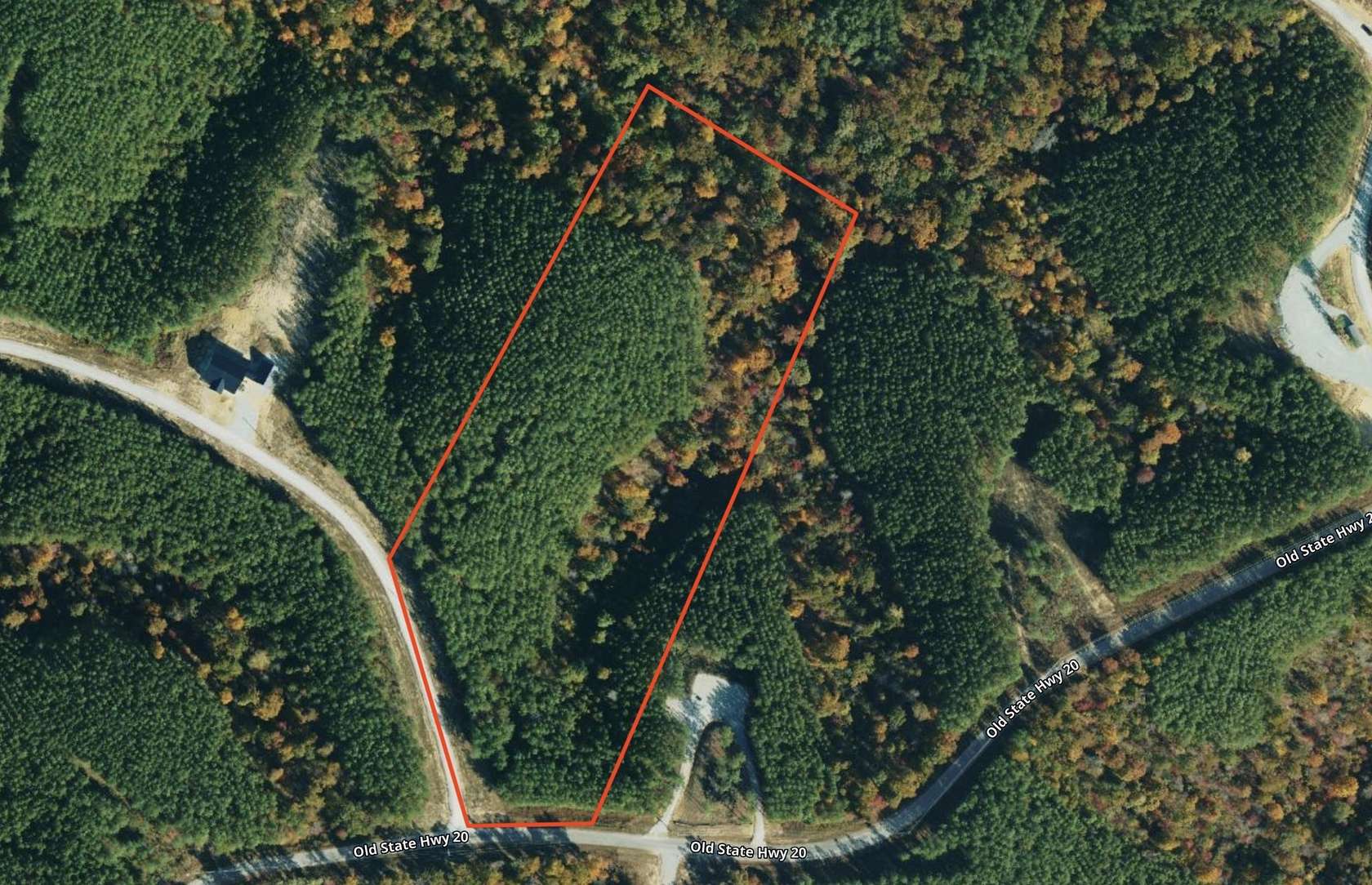 7 Acres of Residential Land for Sale in Linden, Tennessee