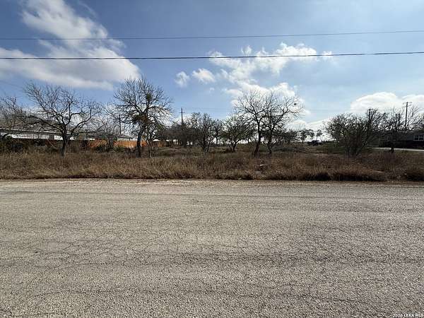 0.67 Acres of Mixed-Use Land for Sale in San Antonio, Texas