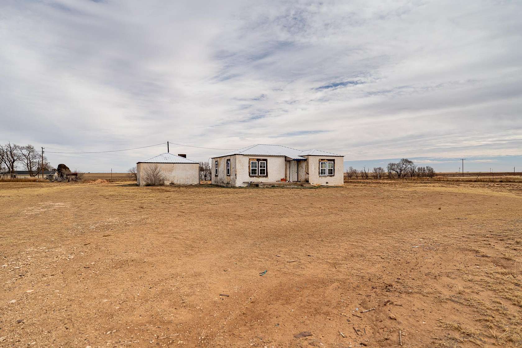 2.17 Acres of Residential Land with Home for Sale in Lorenzo, Texas