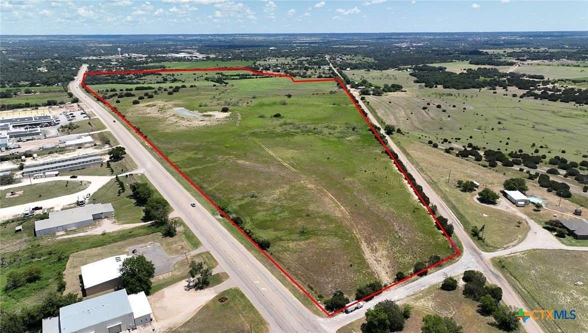116 Acres of Mixed-Use Land for Sale in Gatesville, Texas