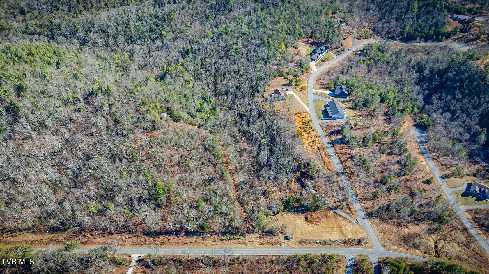 4.5 Acres of Residential Land for Sale in Unicoi, Tennessee