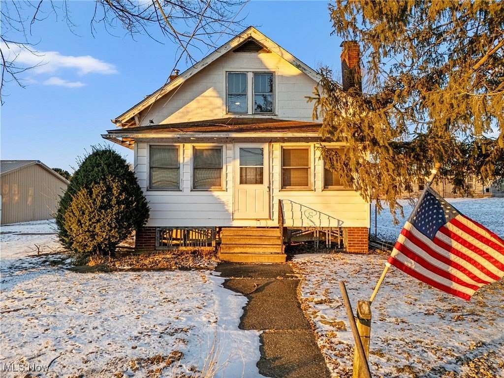 12 Acres of Land with Home for Sale in Massillon, Ohio