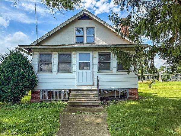 12 Acres of Land with Home for Sale in Massillon, Ohio