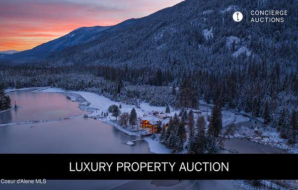 229 Acres of Land with Home for Sale in Bonners Ferry, Idaho