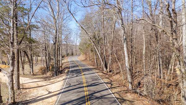 14.2 Acres of Recreational Land for Sale in Savannah, Tennessee