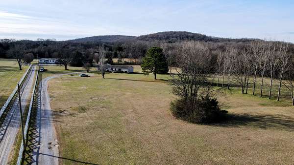5 Acres of Residential Land with Home for Sale in Lebanon, Tennessee