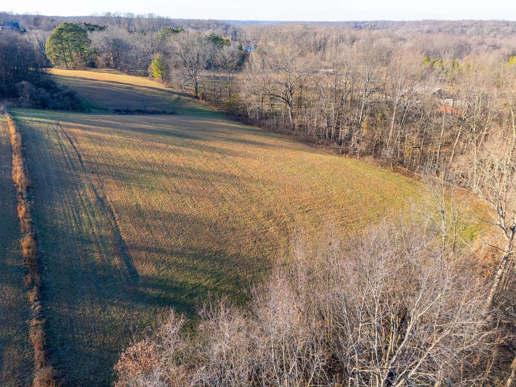 13.4 Acres of Land for Sale in Portland, Tennessee