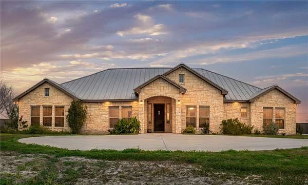 2.38 Acres of Residential Land with Home for Sale in Corpus Christi, Texas