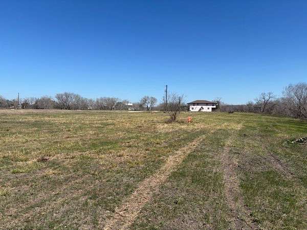 2.82 Acres of Residential Land for Sale in Dinero, Texas