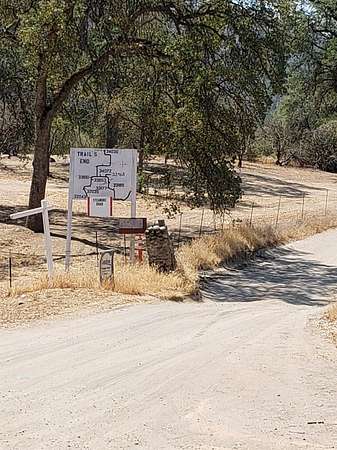 5 Acres of Land for Sale in Tollhouse, California