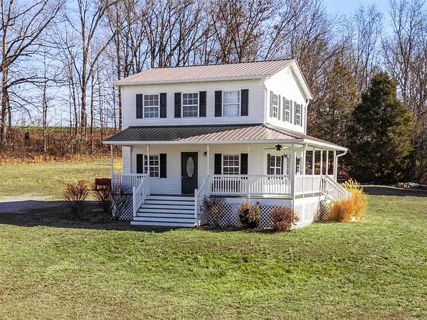 2.66 Acres of Residential Land with Home for Sale in Elkton, Kentucky