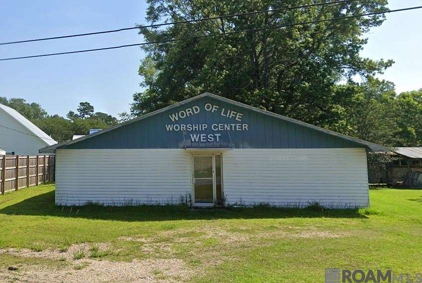 5.1 Acres of Improved Commercial Land for Sale in French Settlement, Louisiana