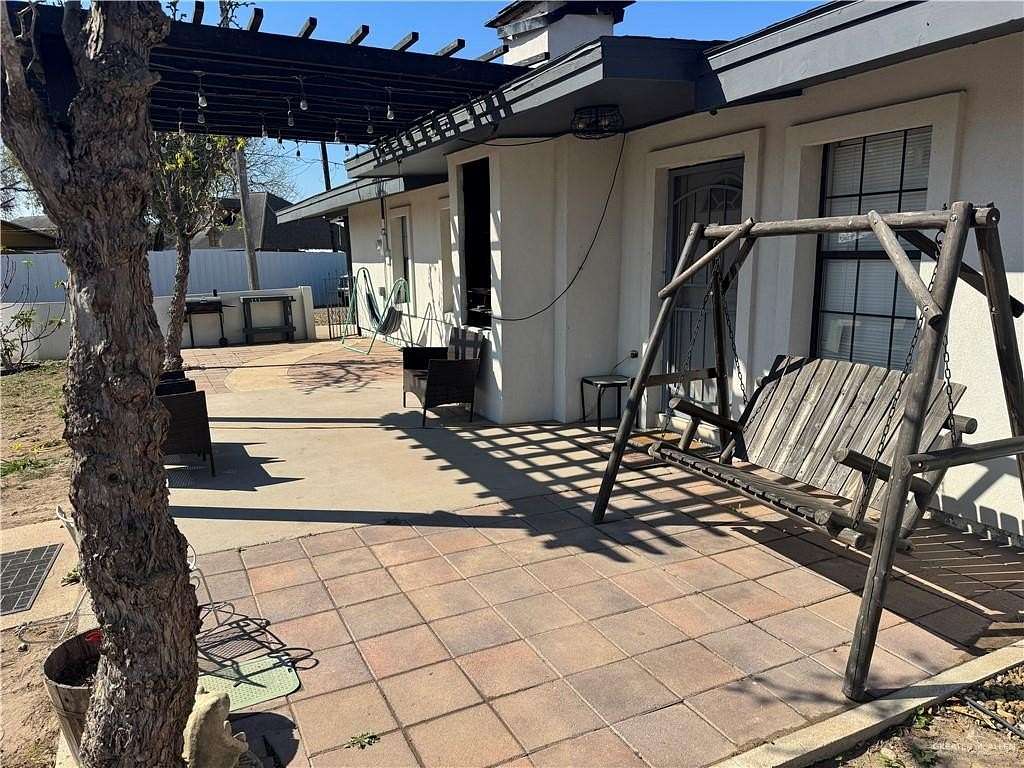 3.17 Acres of Residential Land with Home for Sale in Mission, Texas