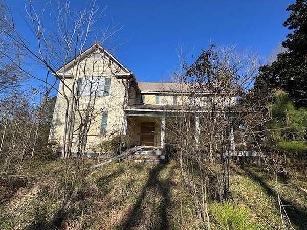 1.6 Acres of Residential Land with Home for Sale in Atlanta, Georgia