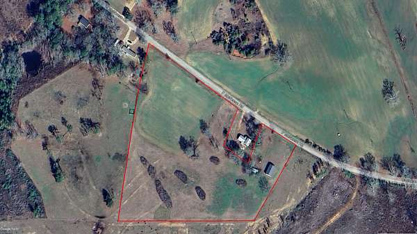10.6 Acres of Land for Sale in Bassfield, Mississippi