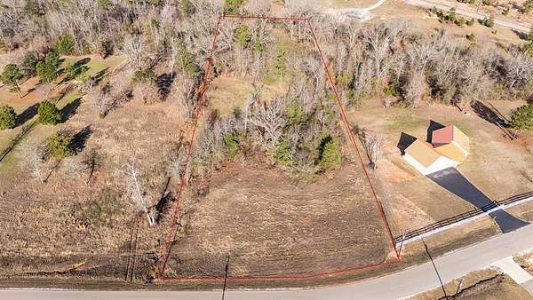 3.18 Acres of Residential Land for Sale in Winona, Texas