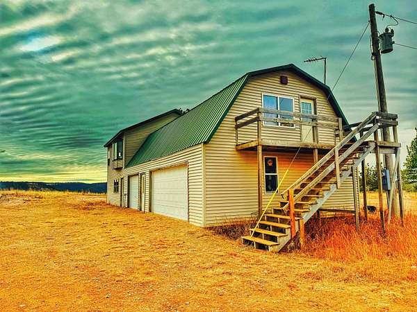 40 Acres of Land with Home for Sale in Sundance, Wyoming