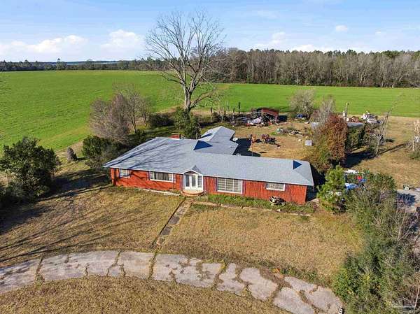 1.78 Acres of Residential Land with Home for Sale in Jay, Florida