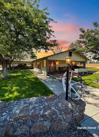 22.9 Acres of Recreational Land with Home for Sale in Montague, California