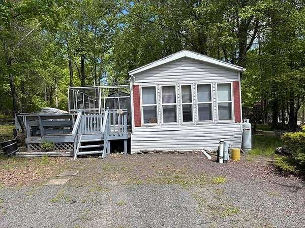 0.17 Acres of Residential Land for Sale in Gouldsboro, Pennsylvania