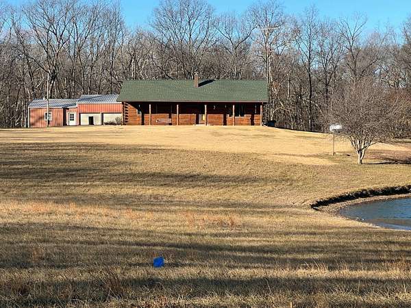 10 Acres of Residential Land with Home for Sale in Belle Rive, Illinois