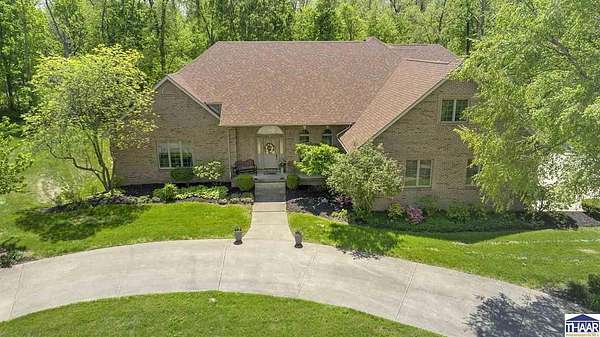 3 Acres of Residential Land with Home for Sale in Terre Haute, Indiana