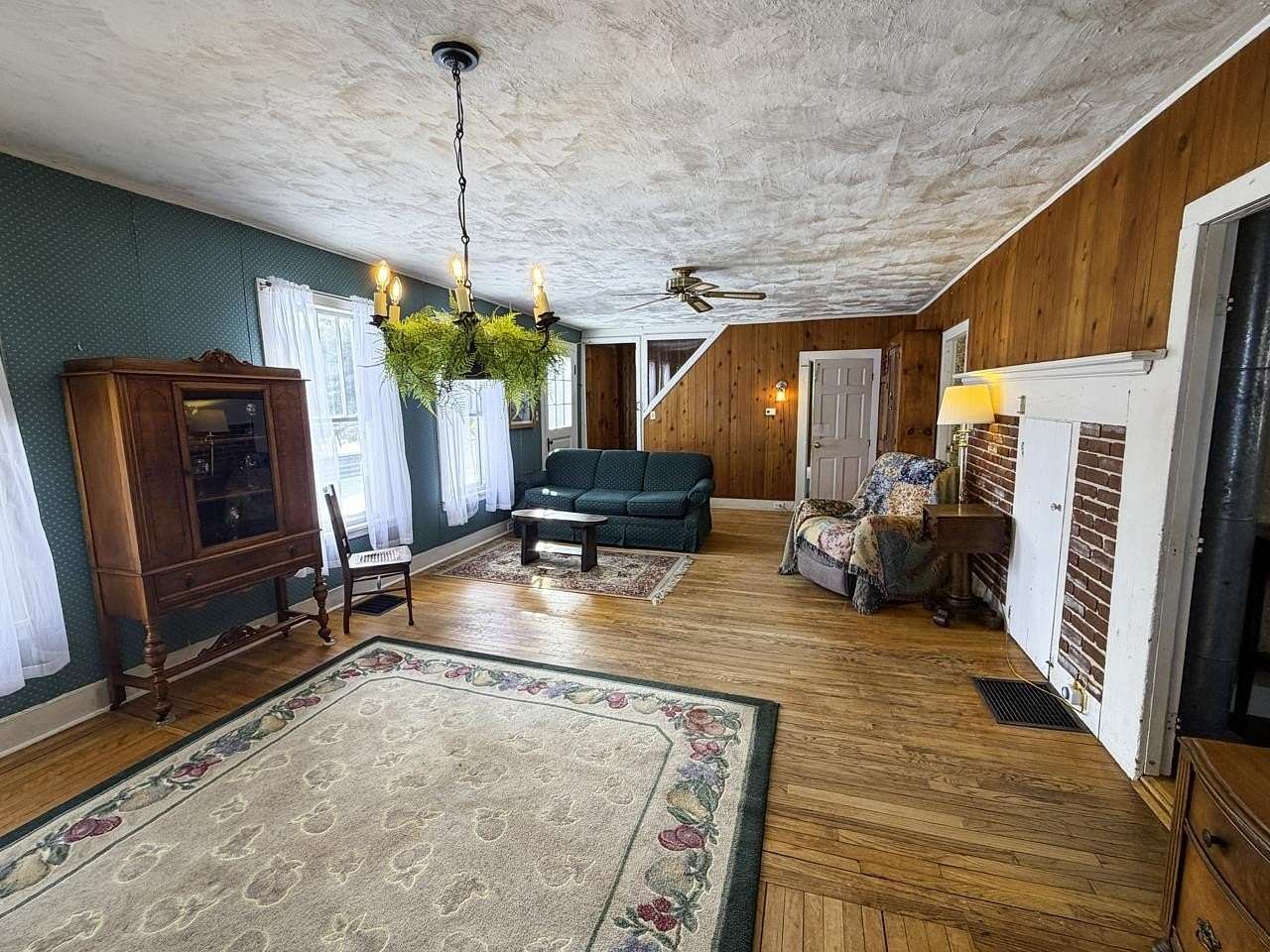 2.7 Acres of Land with Home for Sale in Moretown, Vermont
