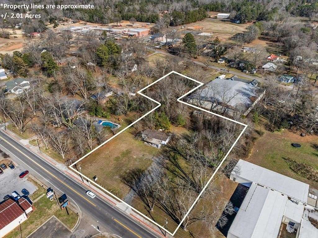 2 Acres of Commercial Land for Sale in Fairmount, Georgia