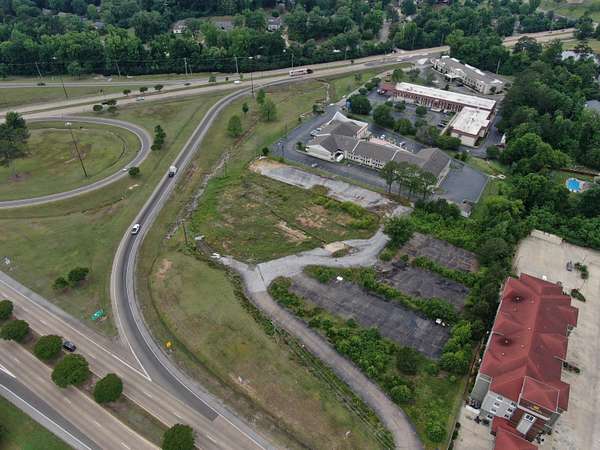 4 Acres of Mixed-Use Land for Sale in Tupelo, Mississippi