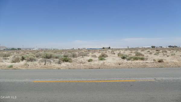 Land for Sale in Rosamond, California