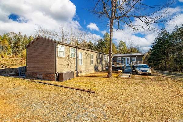 6 Acres of Land with Home for Sale in Damascus, Arkansas
