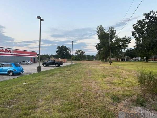 3.44 Acres of Commercial Land for Sale in Donaldsonville, Louisiana