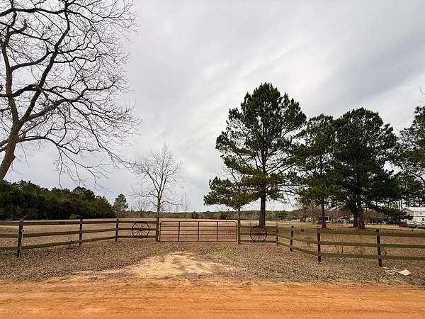 1 Acre of Residential Land for Sale in Meigs, Georgia