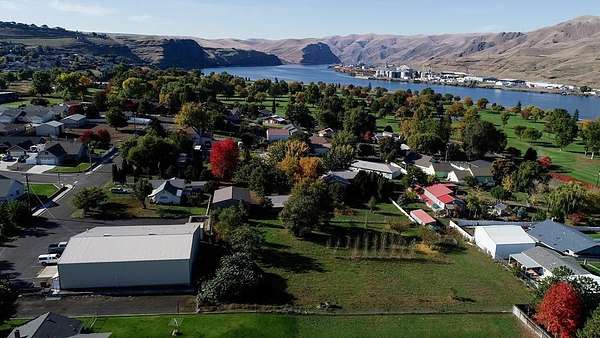 1.16 Acres of Residential Land for Sale in Clarkston, Washington