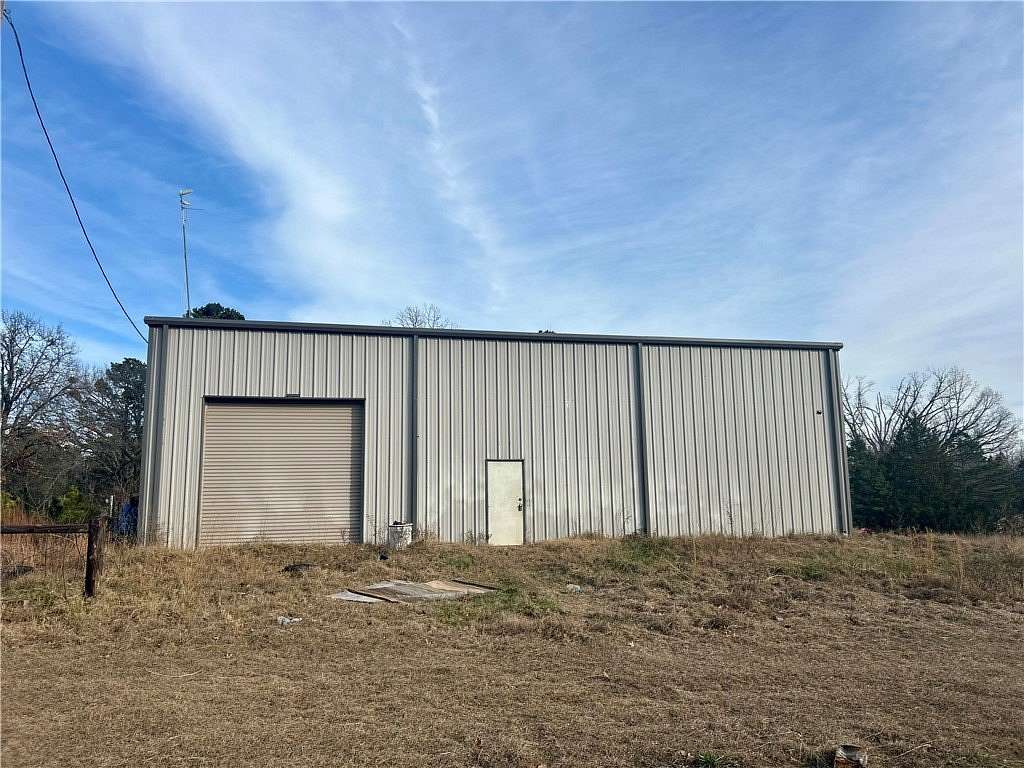 8 Acres of Residential Land for Sale in Dover, Arkansas