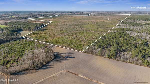 700 Acres of Recreational Land for Sale in Rose Hill, North Carolina