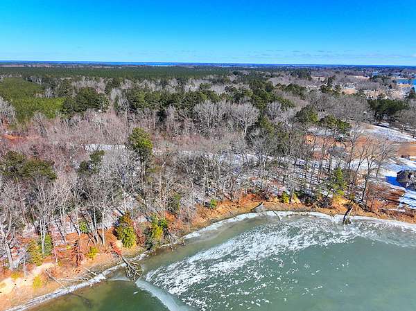 18.3 Acres of Recreational & Residential Land for Sale in Montross, Virginia