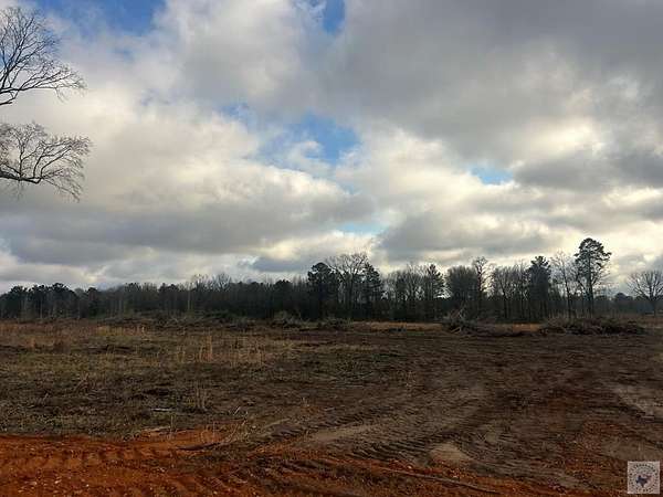 5 Acres of Residential Land for Sale in Fouke, Arkansas