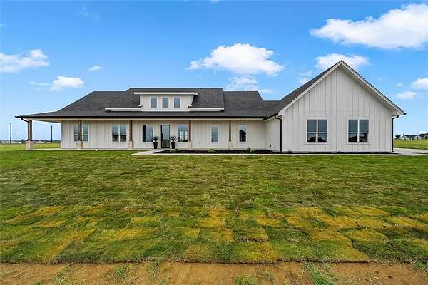 5.27 Acres of Land with Home for Sale in Crawford, Texas
