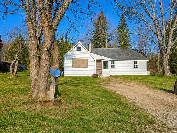 127 Acres of Recreational & Residential Land for Sale in Sullivan, Maine